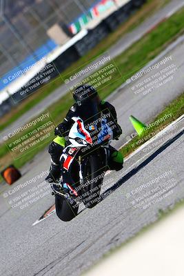 media/Jan-21-2023-Fastrack Riders (Sat) [[fcf3f88a30]]/Level 2/Session 4 Turn 6-Mountian Shot/